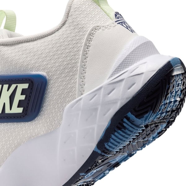Nike Nike Team Hustle D 12 (Gs) Beyaz Erkek Çocuk Günlük Spor Ayakkabı