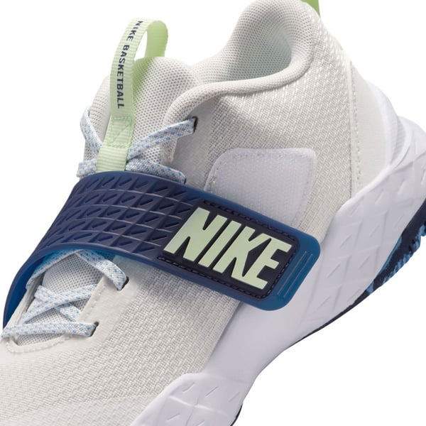 Nike Nike Team Hustle D 12 (Gs) Beyaz Erkek Çocuk Günlük Spor Ayakkabı