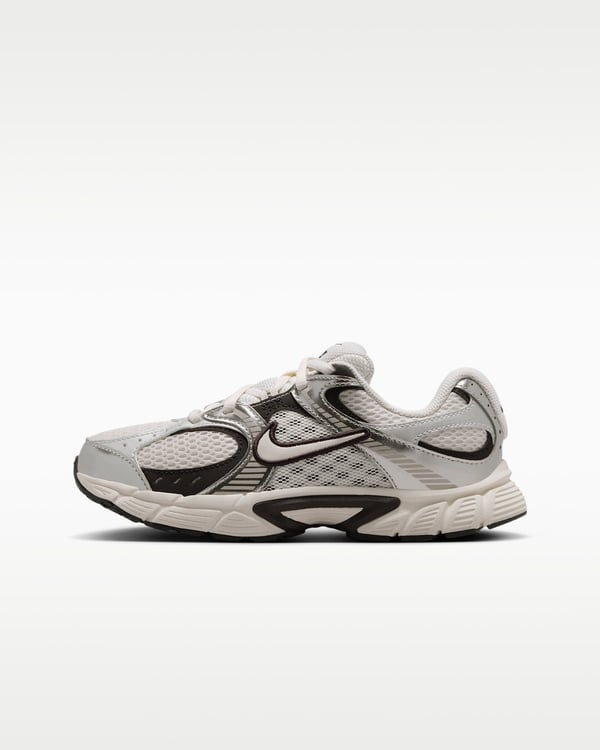 Nike NIKE V5 RNR (GS) Beyaz Unisex Çocuk Günlük Spor Ayakkabı
