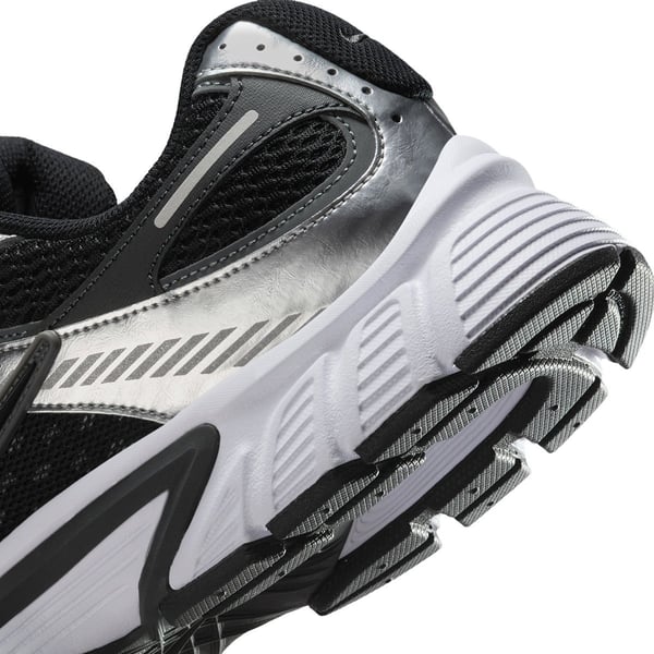 Nike NIKE V5 RNR Siyah Erkek Günlük Spor Ayakkabı