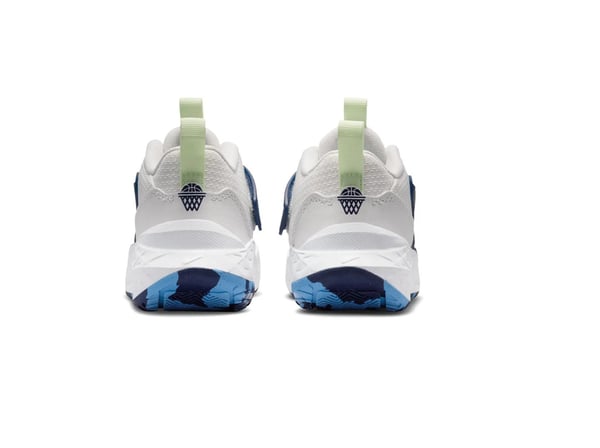 Nike TEAM HUSTLE D 12 (PS) Beyaz Erkek Çocuk Günlük Spor Ayakkabı
