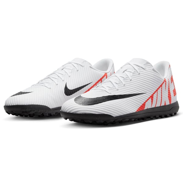 Nike VAPOR 15 CLUB TF Beyaz Erkek Halı Saha Ayakkabısı