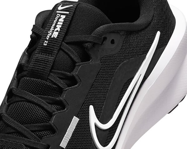 Nike W NIKE DOWNSHIFTER 13 Siyah Kadın Koşu Ayakkabısı