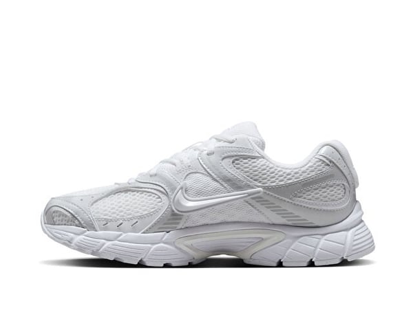 Nike W NIKE V5 RNR Beyaz Kadın Günlük Spor Ayakkabı