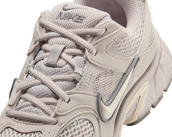 Nike W NIKE V5 RNR Pudra Kadın Günlük Spor Ayakkabı