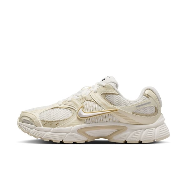 Nike W NIKE V5 RNR SE Beyaz Kadın Günlük Spor Ayakkabı