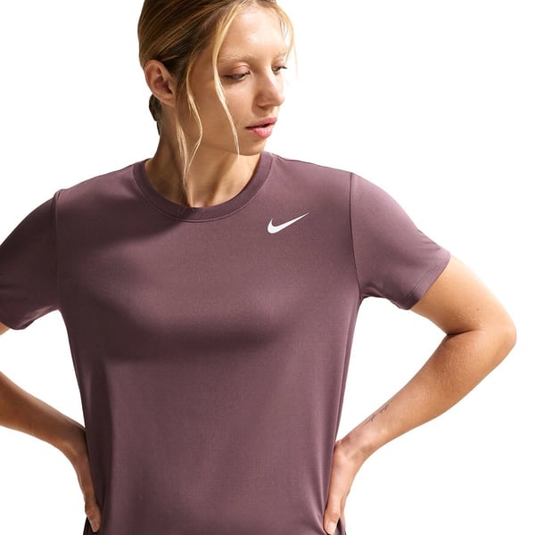 Nike W NK DF RLGD SS TEE Bordo Kadın T-Shirt