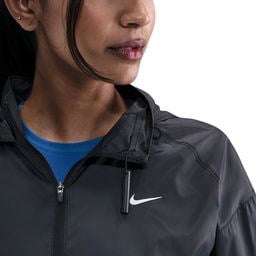 Nike W NK TEMPO REPEL JKT Siyah Kadın Ceket