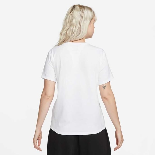 Nike W NSW CLUB SS TEE Beyaz Kadın T-Shirt