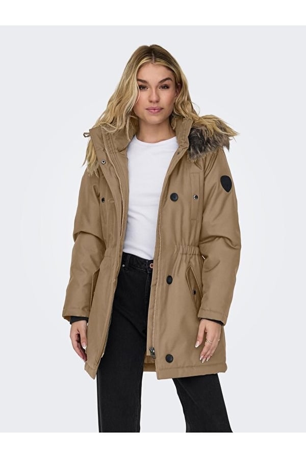 Only ONLIRIS FUR WINTER PARKA CC OTW Taba Kadın Parka