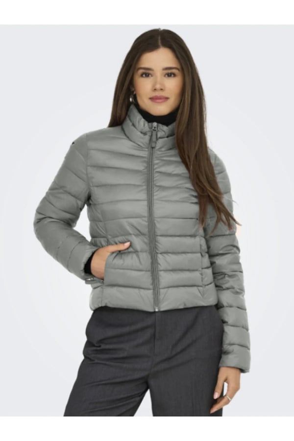 Only ONLTAHIA LW QUILTED HOOD JKT NOOS OTW Gri Kadın Ceket