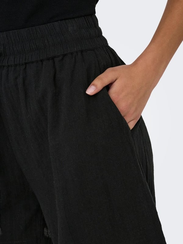 Only ONLTIZANA STRING COTTON SHORTS WVN NOOS Siyah Kadın Şort