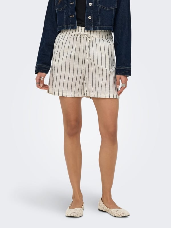 Only ONLTIZANA STRIPE STRING SHORTS WVN NOOS Beyaz Kadın Şort