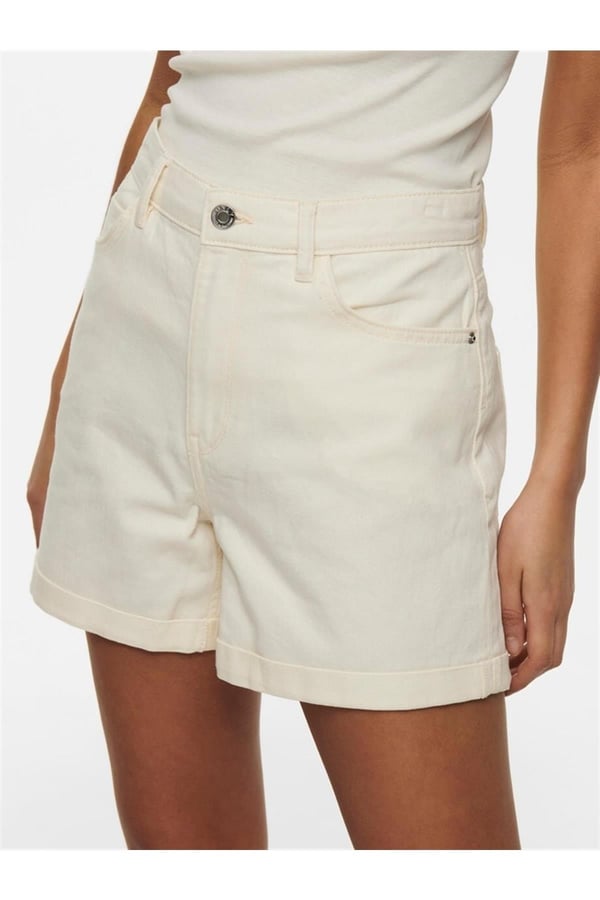 Only ONLVEGA HW MOM DNM SHORTS NOOS Bej Kadın Şort