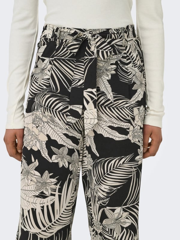 Only ONLWINNER LIFE CULOTTE PANT NOOS WVN Siyah Kadın Pantolon