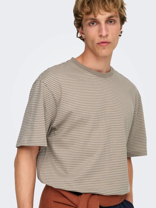 Only&Sons ONSFRED LIFE RLX SS STRIPE TEE NOOS Kahverengi Erkek T-Shirt