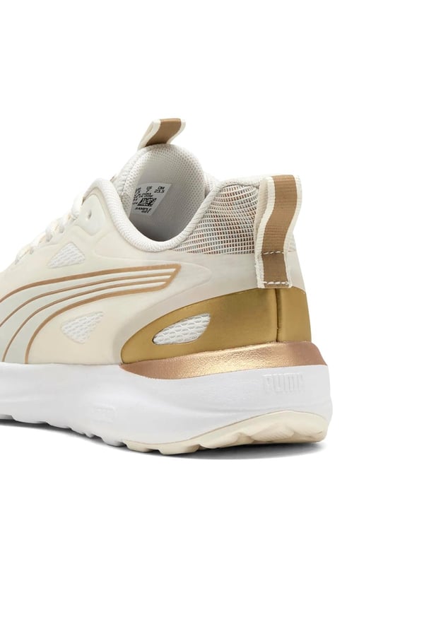 Puma SOFTRIDE COSMIC ST SLIPTECH Beyaz Kadın Günlük Spor Ayakkabı