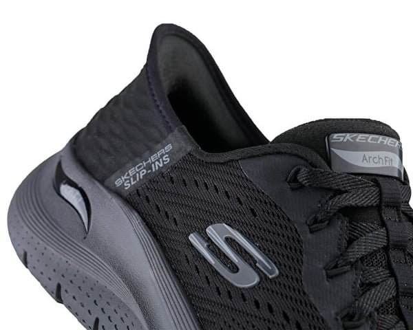 Skechers ARCH FİT 2.0 - EASY CHİC Siyah Kadın Günlük Spor Ayakkabı