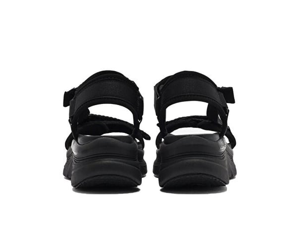Skechers D'LUX WALKER - PRETTY FIELD Siyah Kadın Sandalet