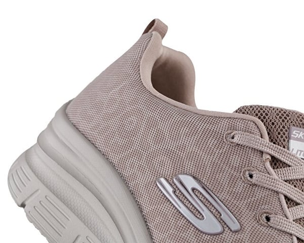 Skechers FASHİON FİT Bej Kadın Günlük Spor Ayakkabı