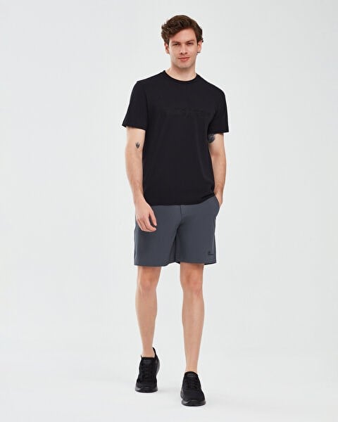 Skechers GRAPHIC T-SHIRT M SHORT SLEEVE Siyah Erkek T-Shirt