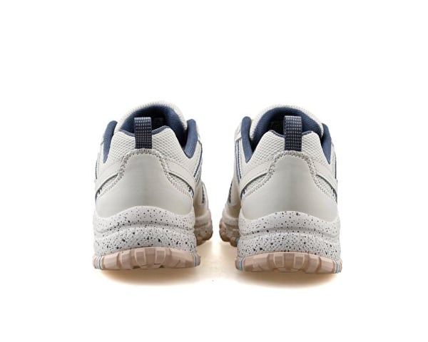 Skechers HİLLCREST  -  VAST ADVENTURE Beyaz Kadın Günlük Spor Ayakkabı