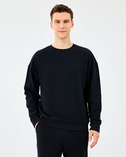 Skechers M Essential Crewneck Sweatshirt Siyah Erkek Sweatshirt