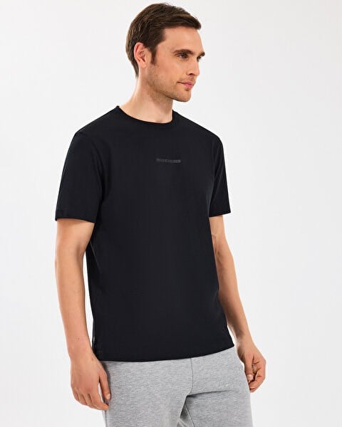 Skechers M Essential T-Shirt Siyah Erkek T-Shirt