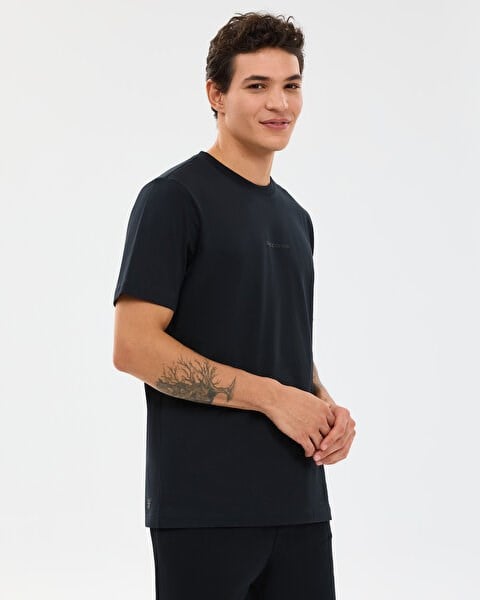 Skechers M Essential T-Shirt Siyah Erkek T-Shirt