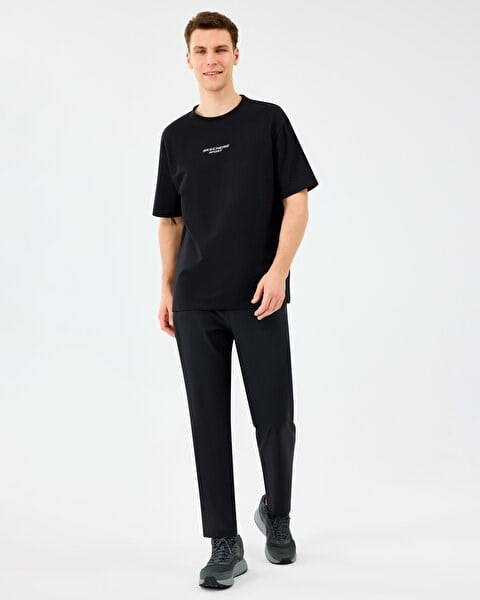 Skechers M Graphic Tee Reflect Logo Oversize T-Shirt Siyah Erkek T-Shirt
