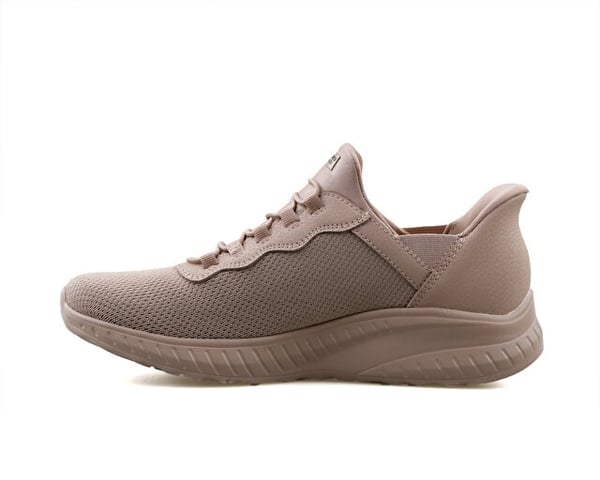 Skechers SLİP-İNS: BOBS SQUAD CHAOS Bej Kadın Günlük Spor Ayakkabı