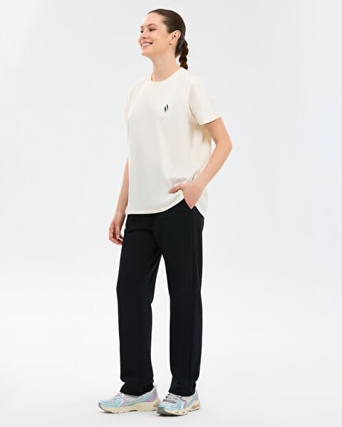 Skechers W Crew Neck Graphic Tee T-Shirt Beyaz Kadın T-Shirt