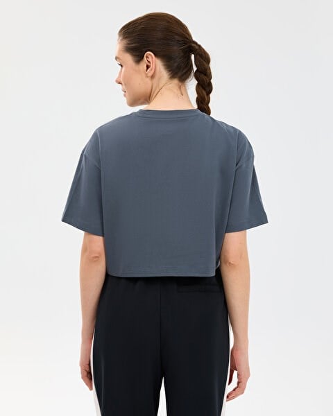 Skechers W Crop Graphic T-shirt Gri Kadın T-Shirt