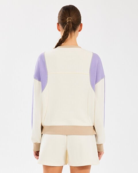 Skechers W Diagonal Lw Fleece Crew Neck Sweatshirt Beyaz Kadın Sweatshirt