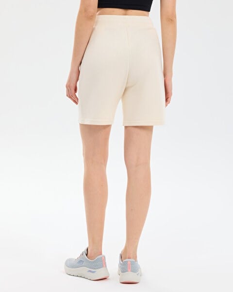 Skechers W Essential 5 Inch Sweat Short Sweat Short Beyaz Kadın Şort