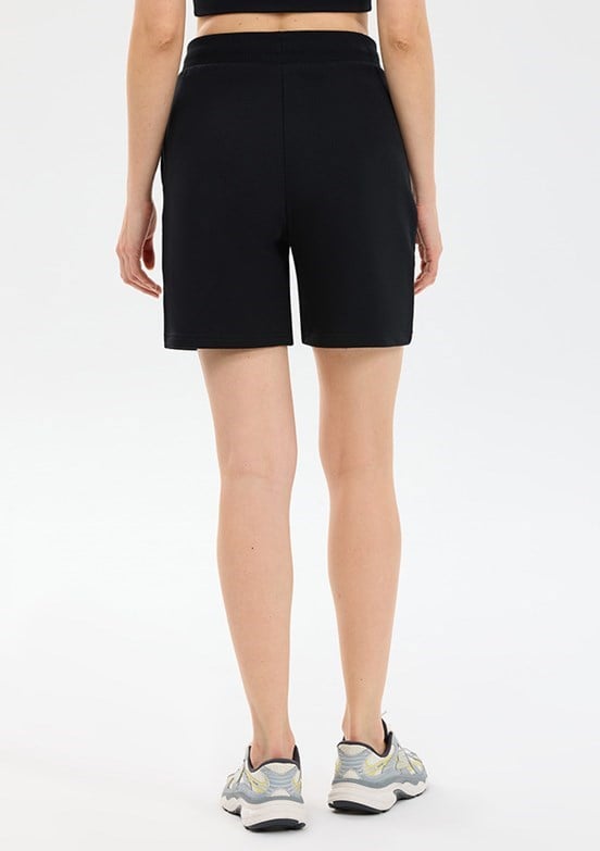 Skechers W Essential 5 Inch Sweat Short Sweat Short Siyah Kadın Şort