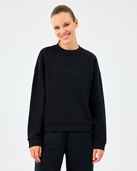 Skechers W Essential Crewneck Sweatshirt Siyah Kadın Sweatshirt