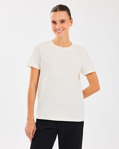 Skechers W Essential Crewneck T-Shirt Beyaz Kadın T-Shirt