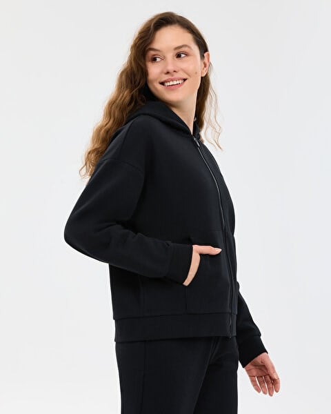 Skechers W Essential Full Zip Sweatshirt Siyah Kadın Sweatshirt