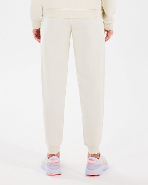 Skechers W Essential Jogger Sweatpant Beyaz Kadın Eşofman Alt