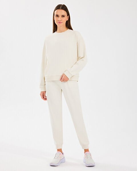 Skechers W Essential Jogger Sweatpant Beyaz Kadın Eşofman Alt