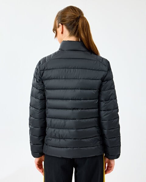 Skechers W Essential Outerwear Padded Jacket Siyah Kadın Ceket