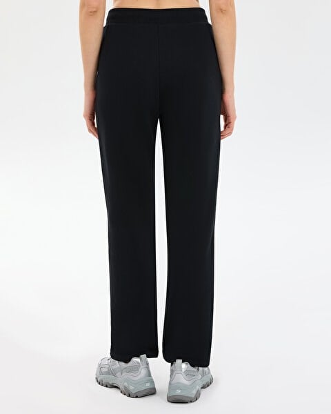 Skechers W Essential Regular Sweatpant Siyah Kadın Eşofman Alt