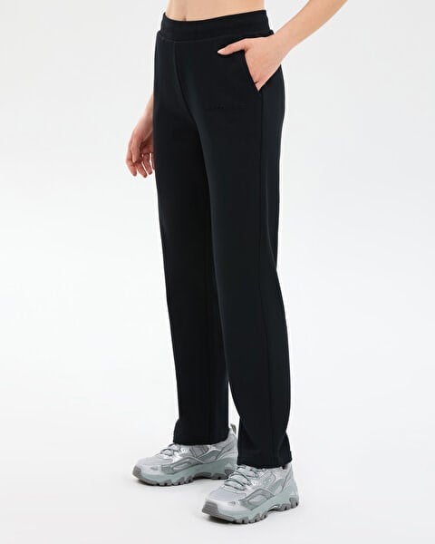 Skechers W Essential Regular Sweatpant Siyah Kadın Eşofman Alt