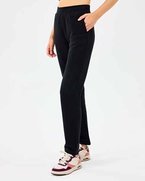 Skechers W Essential Slim Sweatpant Siyah Kadın Eşofman Alt