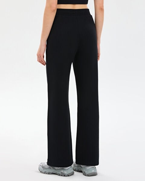 Skechers W Essential Wide Leg Sweatpant Siyah Kadın Eşofman Alt