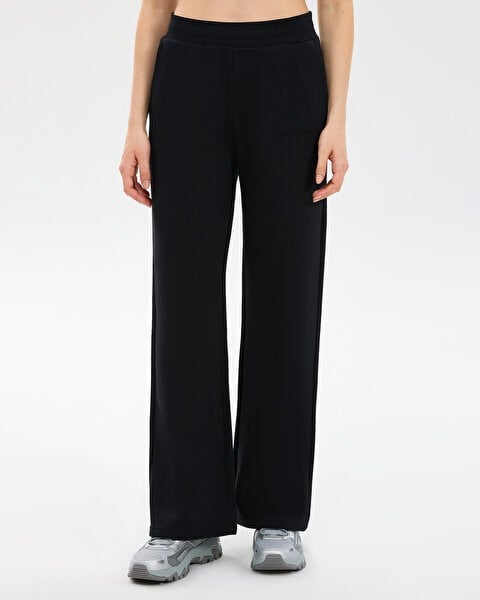 Skechers W Essential Wide Leg Sweatpant Siyah Kadın Eşofman Alt
