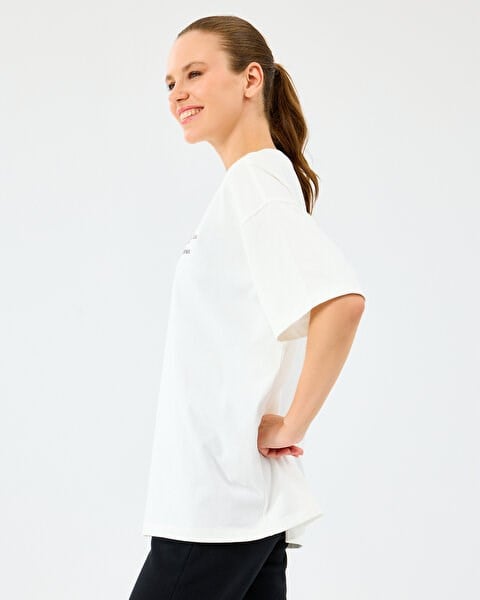 Skechers W Heavy Fabric T-Shirt Beyaz Kadın T-Shirt