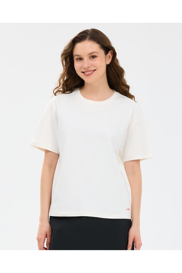 Skechers W Loose Fit T-shirt Beyaz Kadın T-Shirt