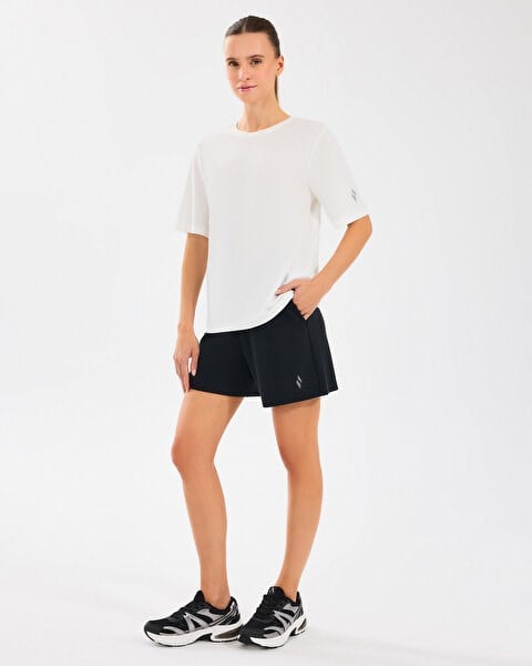Skechers W Lounge Regular Crew Neck T-Shirt Beyaz Kadın T-Shirt